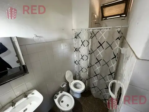 Departamento 5 ambientes con 1 baño