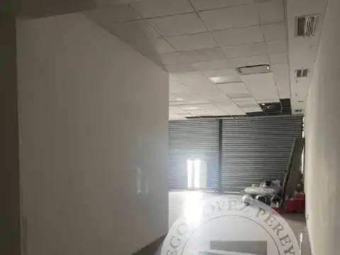 Local galpon comercial en parque industrial