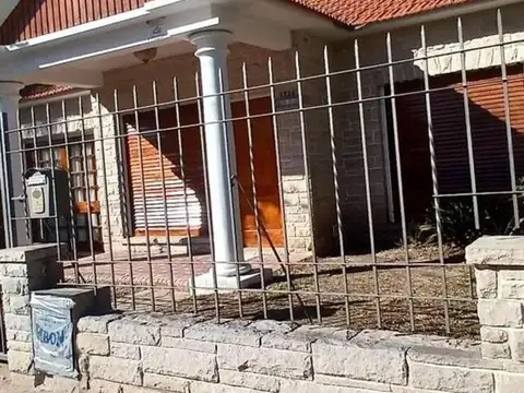 Casa en Venta en Ringuelet, USD 170.000