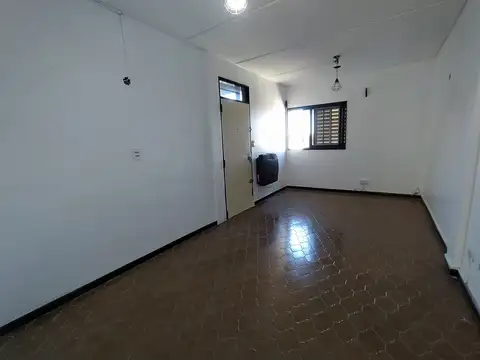 Ruy Díaz 3600, Piso 2