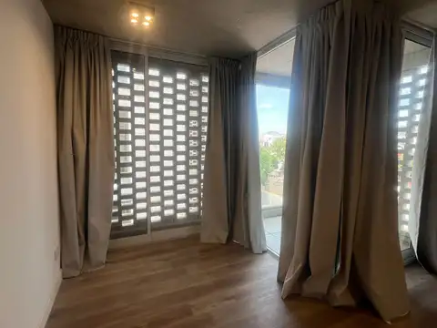 Departamento en Alquiler en Coghlan, $ 620.000