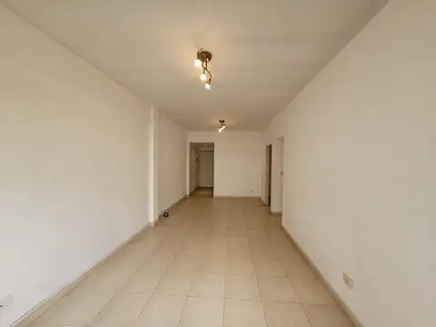 Depto Tipo Casa en Venta en Villa Luro, USD 190.000
