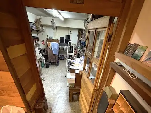 Local en Alquiler Via Pública