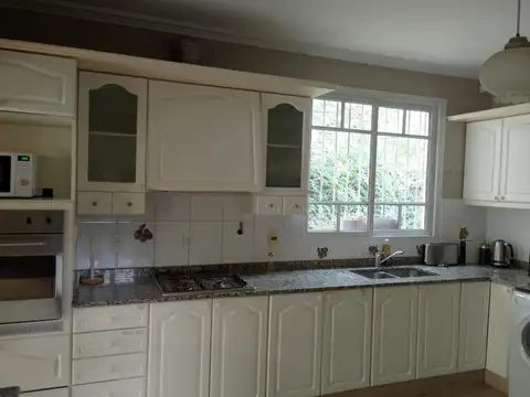 Casa en Alquiler de 5 dormitorios