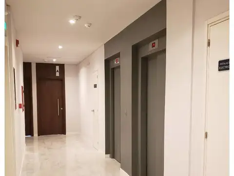 Av Sarmiento 200, Piso 3