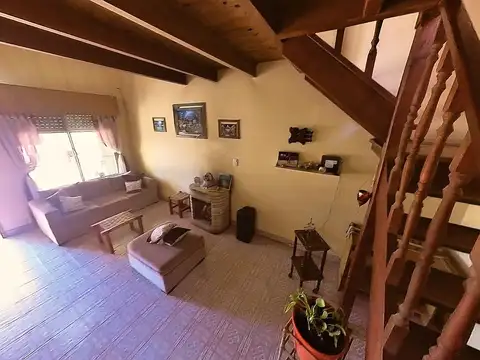 Venta casa 5 ambientes en Ingeniero Maschwitz apta crédito