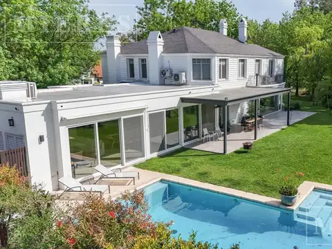 Casa en alquiler anual en Mayling Club de Campo