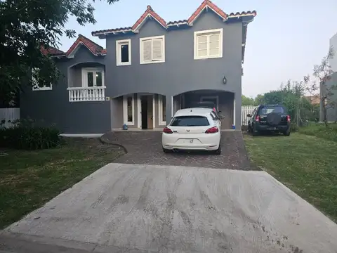 Casa en Venta de 4 dormitorios