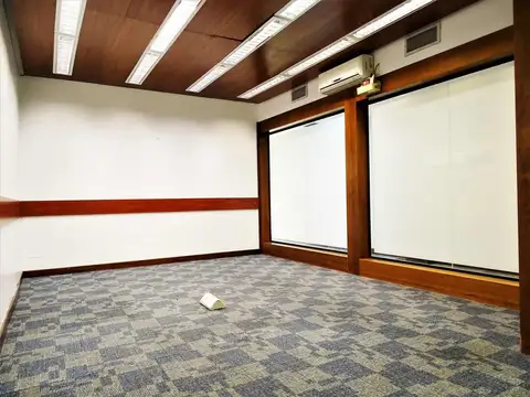 ALQUILER OFICINA CENTRO TERRAZA Y SEGURIDAD