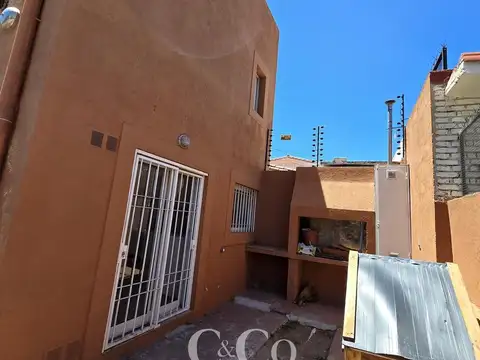 Venta Departamento Triplex De 2 Dormitorios Con Cochera Apto Crédito En Parque Corema - Córdoba