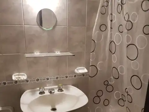 Departamento en Alquiler en Ramos Mejia Sur, $ 750.000