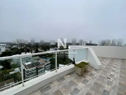 En venta apartamento en Aidy Grill - Punta del Este de 2 dormitorios.