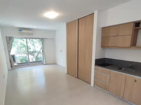 Monoambiente en Flores