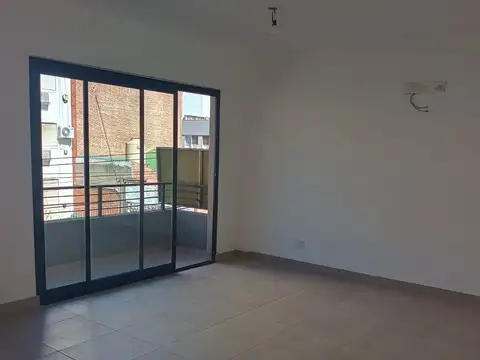 Oficina en Alquiler al Sur