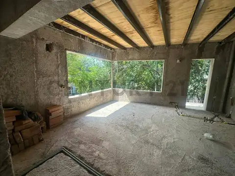 Oficina 2 ambientes con 1 baño