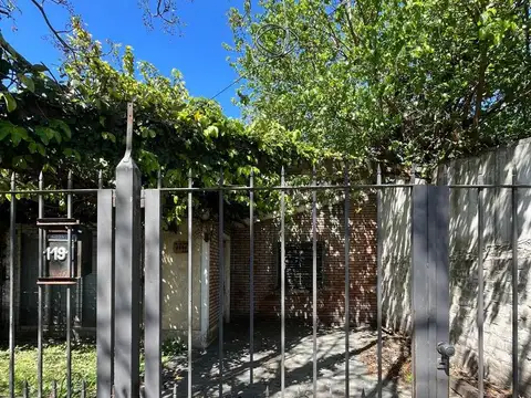 Casa 4 ambientes en venta en Florencio Varela