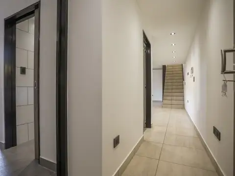 Depto Tipo Casa 3 ambientes con 2 baños