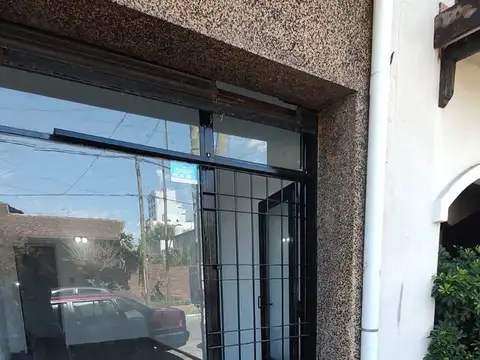 Local en Venta 50 años