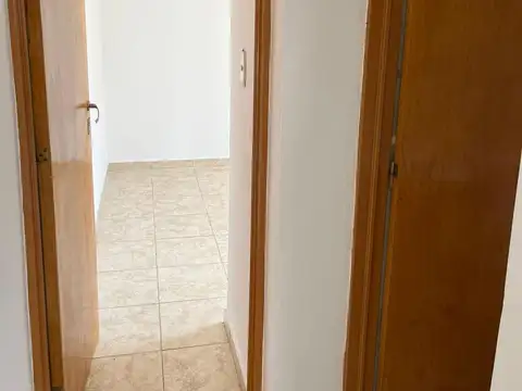 Casa 2 ambientes con 1 baño