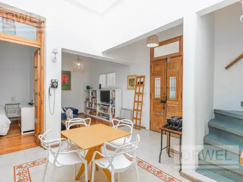 Depto Tipo Casa en Venta 48 años