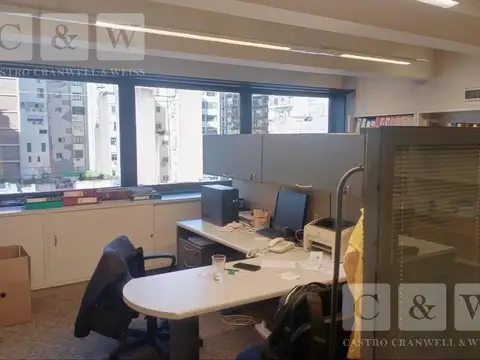 Oficina en Alquiler en Barrio Norte, USD 2.000