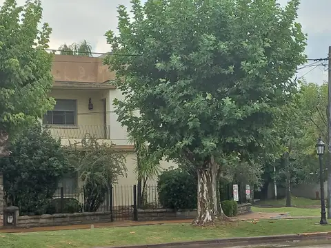 Casa en Venta en General Las Heras, USD 160.000