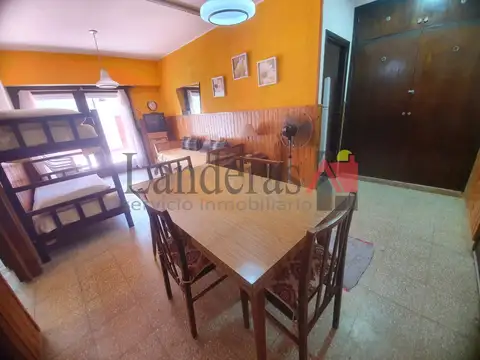 Francisco de Las Carreras 100