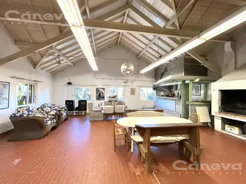 Casa en Venta al Este