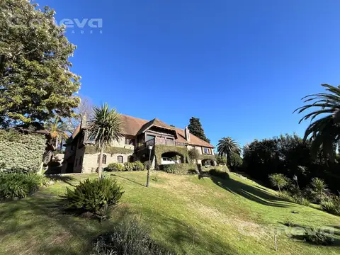 Casa en Venta de 5 dormitorios