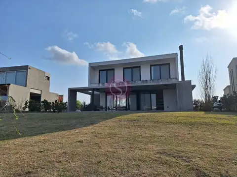 Casa en Venta en San Sebastian, USD 295.000