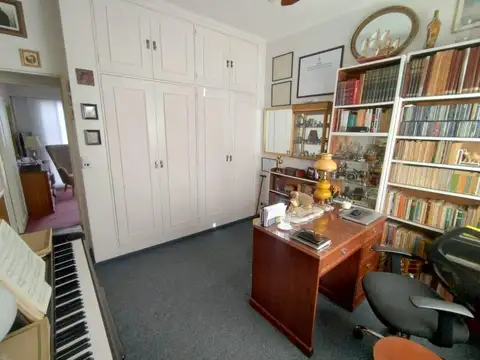 Depto Tipo Casa en Venta 40 años