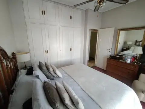 Depto Tipo Casa 5 ambientes con 3 baños