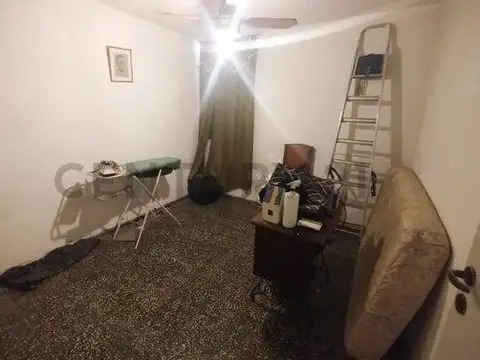 Casa en venta, 3 dormitorios y cochera en B. Parque sur