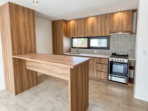 DUPLEX 3 AMBIENTES A ESTRENAR. SAN JOSE.