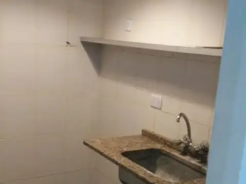 Local en Venta en Abasto, USD 80.000