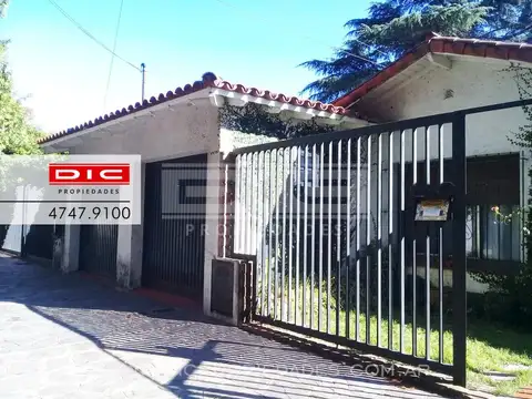 Muy buena casa c/quincho y piscina, 800m2 totales  - Don Torcuato