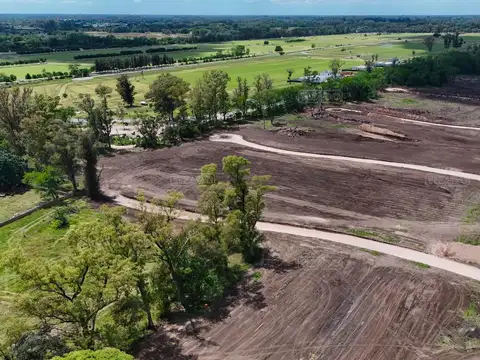 Terreno en Venta en Carabassa, USD 78.736