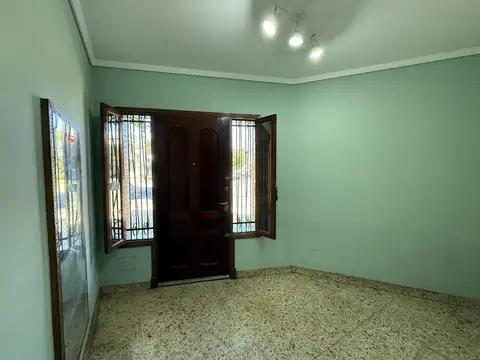 Depto Tipo Casa en Venta con 2 cocheras
