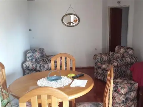 1 d AMOBLADO  piso alto con vista 