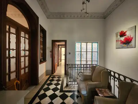 Casa en Venta Planta Alta unica con terraza en Oroño y Urquiza