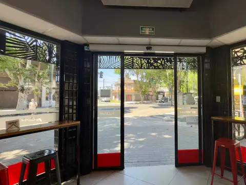 Local en Venta 46 años