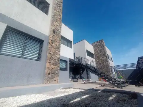 Se vende departamento en Maipú, Mendoza