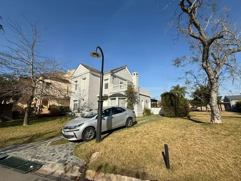 Casa en Venta al Noreste