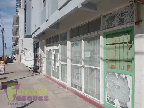 Dos locales Céntricos en San Bernardo FINANCIA