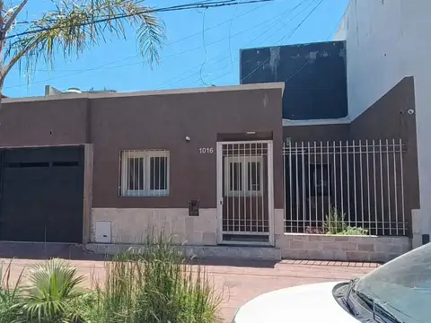 VENTA CASA / SALÓN Barrio Alta Córdoba Córdoba