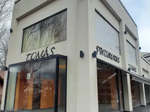 Local en alquiler en complejo Gastronómico (LOCAL 1 Y 2)