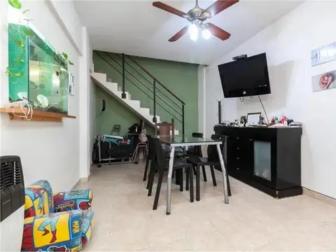 PH en venta - 2 Dormitorios 1 Baño - Parque Patricios