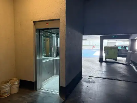 VENTA COCHERAS EN RECOLETA