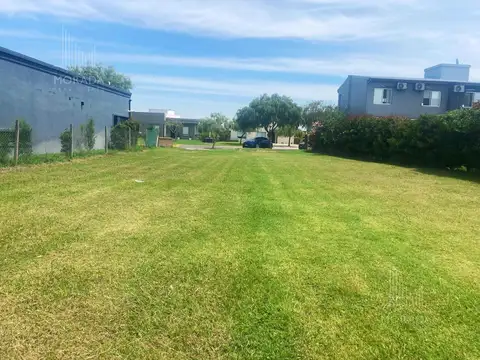 Terreno en San Ramiro Pilar del Este