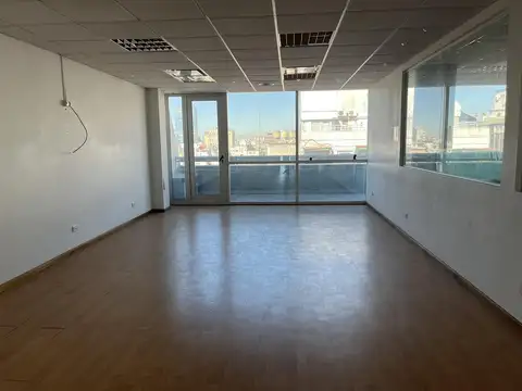 Oficina en Alquiler al Noroeste